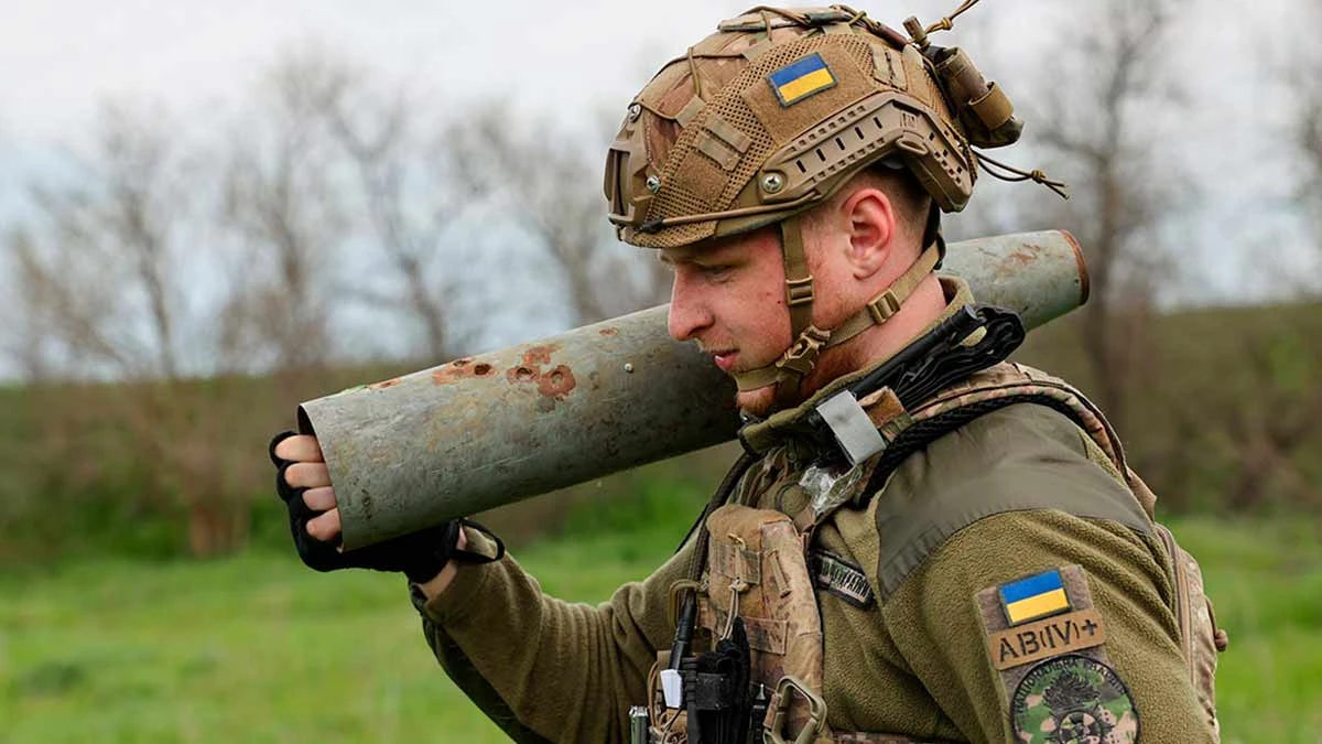 Сапери, розмінування Херсонщини, вибухонебезпечний предмет, боєприпас