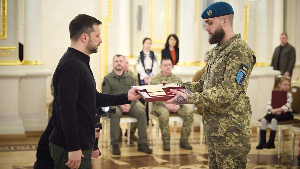 презедент України Володимир Зеленський, військовий Ігор Кондратевич