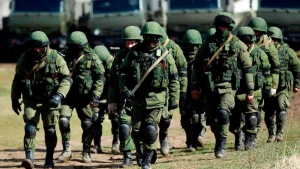 російські військові