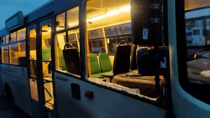 пошкоджений автобус
