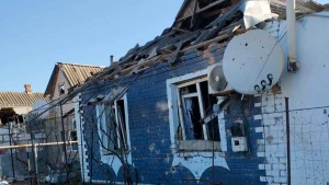 пошкоджений будинок