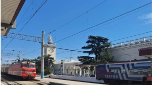 Контейнерний потяг