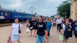 діти їдуть на оздоровлення