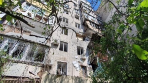 пошкоджена багатоповерхівка