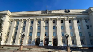будівля Херсонської ОВА