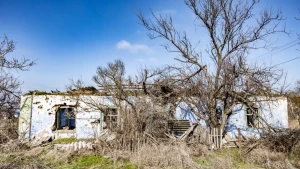 Зруйнований будинок у Посад-Покровському на Херсонщині