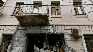 пошкоджений будинок