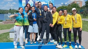 Веслувальники