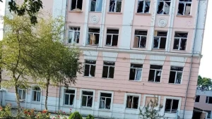 Наслідки авіаудару по навчальному закладу