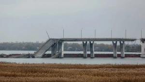 Підірваний Антонівський міст біля Херсона