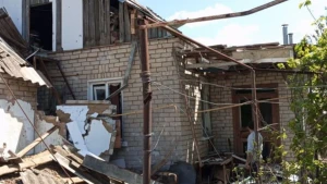 Будинок Сергія Мовчана після артилерійського обстрілу військ РФ