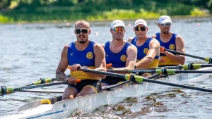 веслувальники