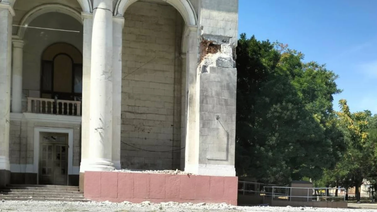 Наслідки удару по театру