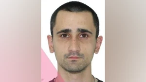 Денис Бондар