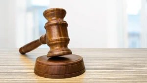 молоток судді