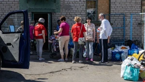 евакуювані люди