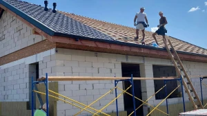 Будівництво у селі Посад-Покровське, фото зі сторінки Державного агентства відновлення та розвитку інфраструктури України у фейсбуці