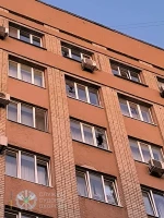 Пошкоджена судова установа