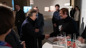 У Мистецькому арсеналі принцесі Анні подарували дві книги про Херсонщину