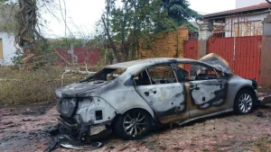 Авто після обстрілу