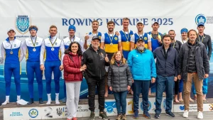 веслувальники