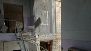 Пошкоджений освітній заклад у Херсоні 