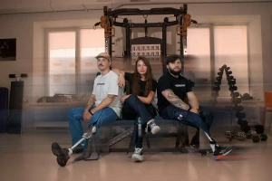 Фотосесія бренду “SVD Denim” для журналу “L'Officiel”