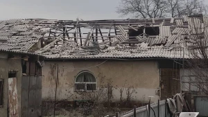 Наслідки обстрілу Зеленівки на Херсонщині. Фото: Херсонська МВА