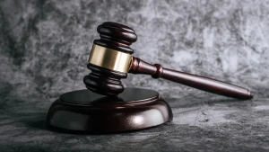 молоток судді