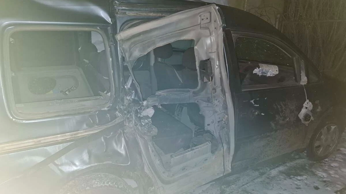 знищена машина