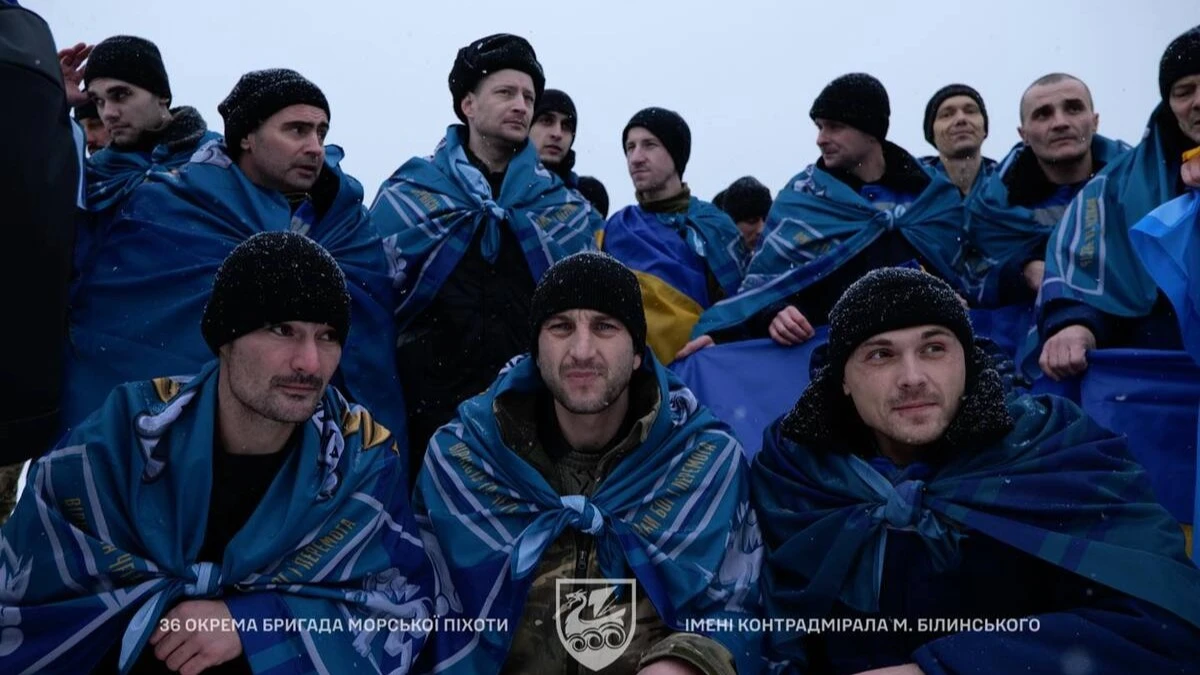 військові звільнені з полону РФ