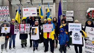 Фото з акції #StopHumanSafari 