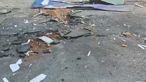 Наслідки ударів по центру Херсона