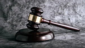 молоток судді