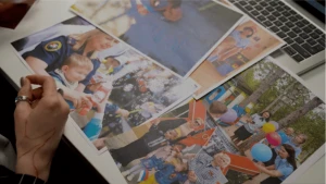 Співробітники силових органів Росії в дитячому будинку «Елочка» в окупованому Криму, де розміщували викрадених із Херсонського будинку дитини дітей