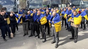 Військові звільнені з полону в ході 73-го обміну полоненими. Фото: Zelenskiy / Official