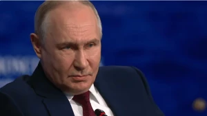 Скриншот з трансляції Петербурзького міжнародного економічного форуму