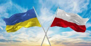 прапори Польщі та України