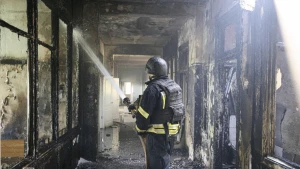 Фото: наслідки пожежі, яка виникла внаслідок російських обстрілів у херсонській лікарні