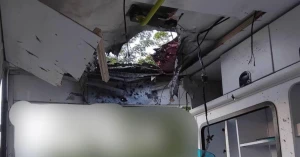 пошокджене авто, транспорт швидкої допомоги