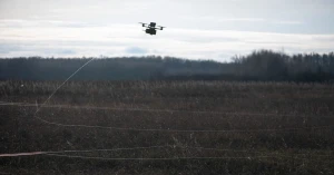 Дрон на оптоволокні. Ілюстративне фото: Міноборони