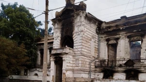 Згоріла будівля школи шахів та шашок. Фото: Віталій Богданов
