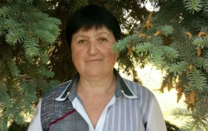 жінка