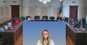 Суддя Юлія Гаврильченко (у центрі). Скриншот з відео засідання ВРП

