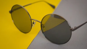 Поляризаційні сонцезахисні окуляри для захисту очей від яскравого світла та відблисків