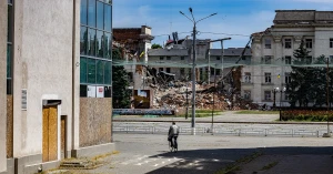 Центр Херсона у червні 2026 року. Фото: Олександр Андрющенко / Вгору

