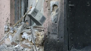 Пошкоджений лічильник внаслідок обстрілу Херсона 7 лютого 2026 року. Фото Олександра Андрющенка/"Вгору"