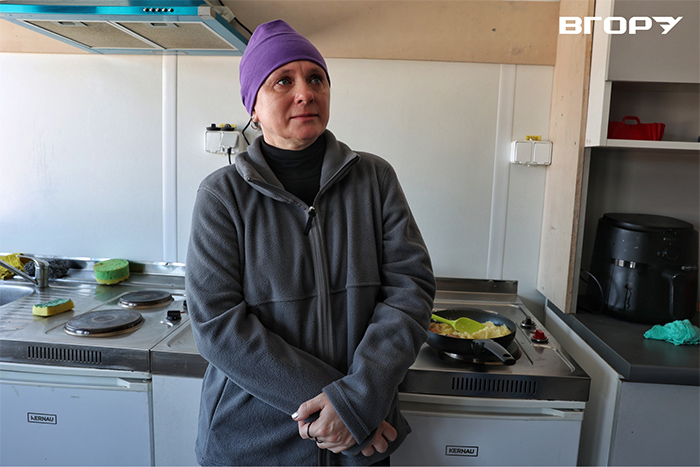 Діна, мешканка села Білозерка. Фото Олени Гнітецької  / “Вгору”