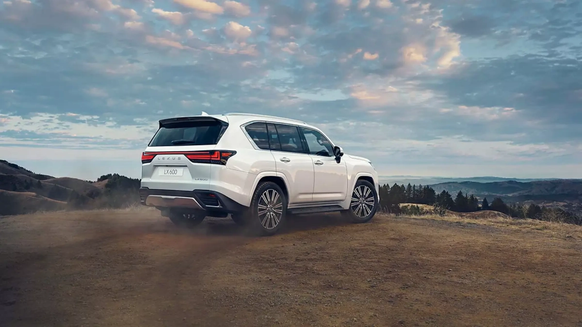Lexus LX