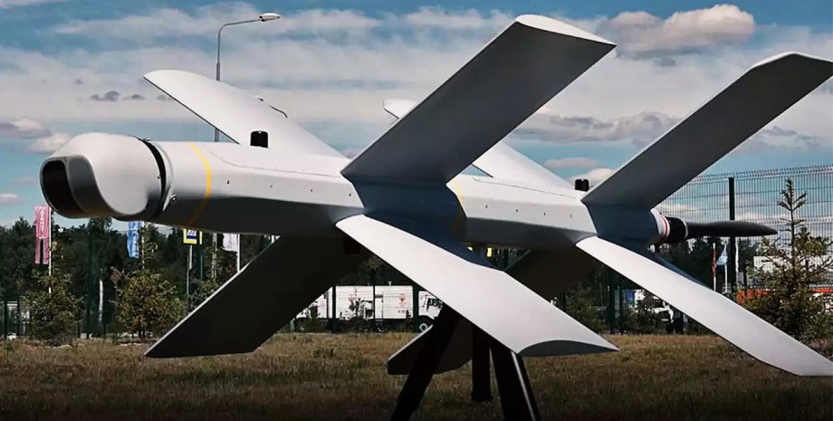 Російський безпілотник "Ланцет".